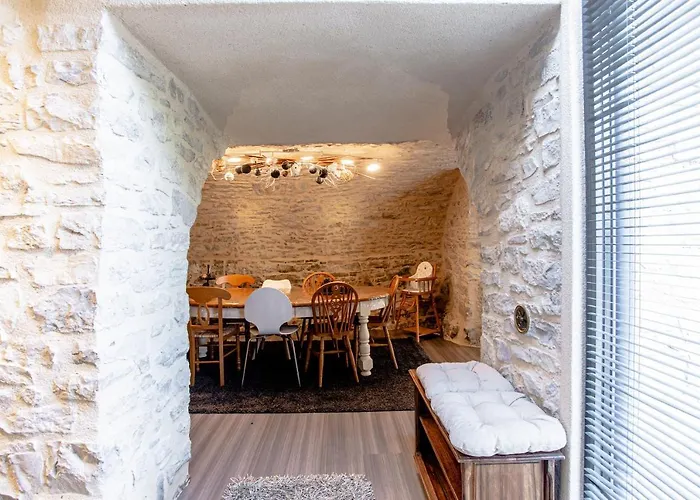 Le Clos Des Vignes Hébergement de vacances *